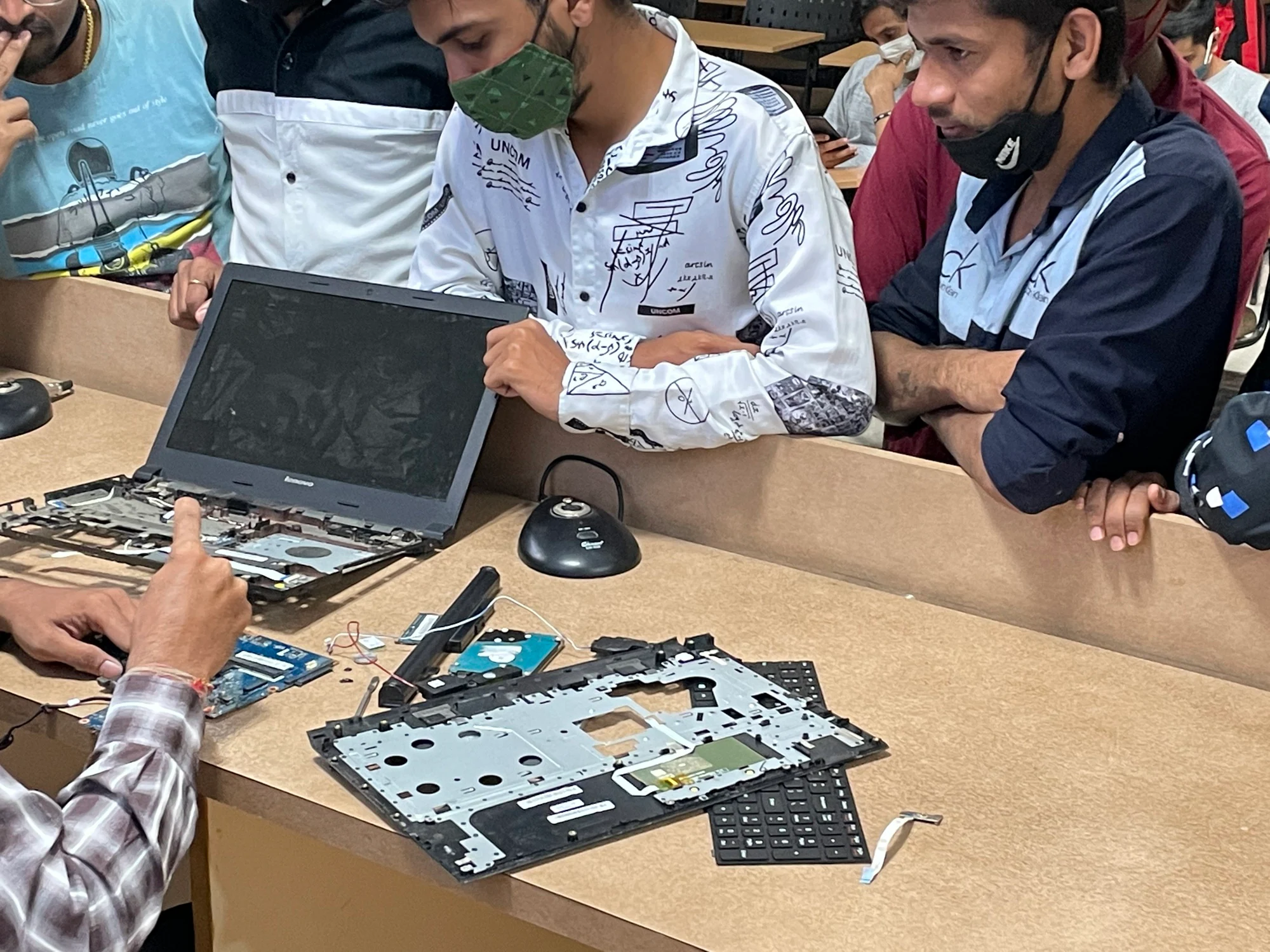 Chip level laptop repair demonstration